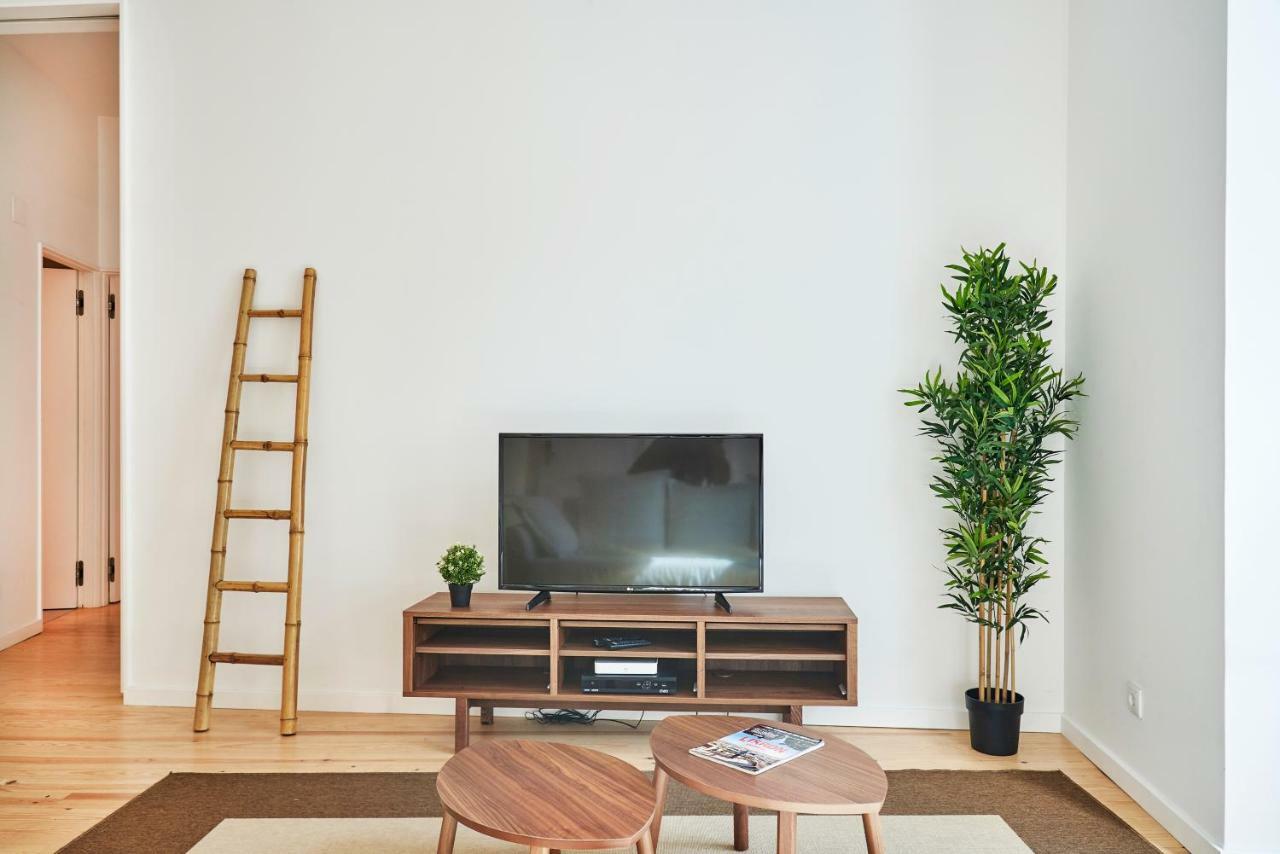 Modern Apartment Calcada Sao Francisco II Lisboa Eksteriør billede